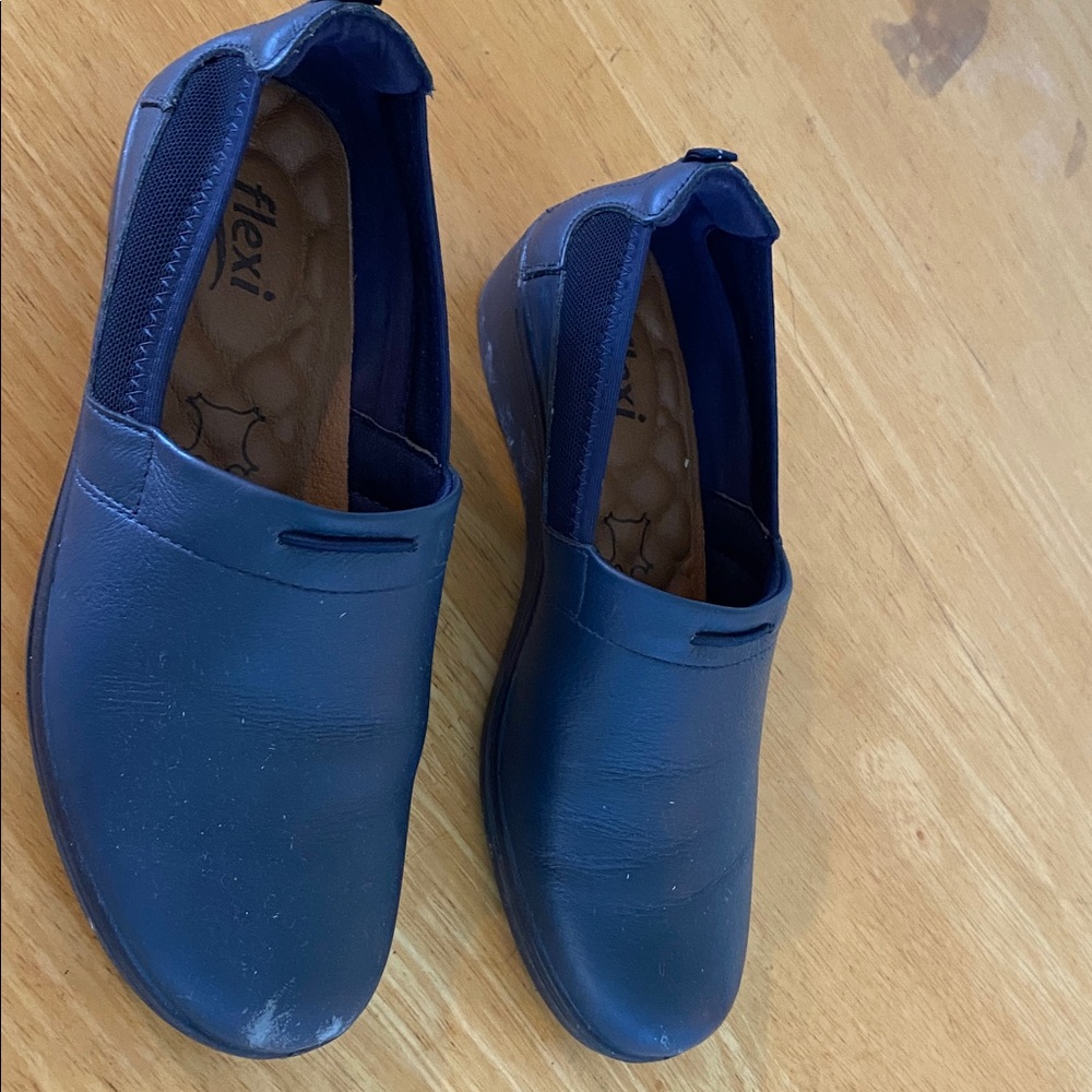 Flexi  Womens Navy Slip-On Shoes